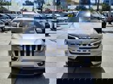Used 2019 Jeep Cherokee Limited image 2