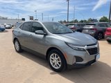 Used 2023 Chevrolet Equinox LT image 3