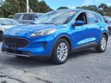 Used 2020 Ford Escape SE image 3