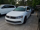 Used 2017 Volkswagen Jetta SE image 2