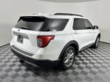 Used 2020 Ford Explorer XLT w/ Equipment Group 202A image 2