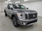 Used 2019 Nissan Titan PRO-4X w/ Pro-4x Convenience Package image 3