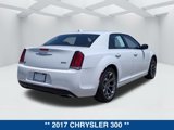 Used 2017 Chrysler 300 Limited image 4
