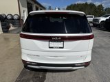 Used 2022 Kia Carnival LX image 4