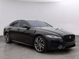 Used 2021 Jaguar XF R-Dynamic SE image 3
