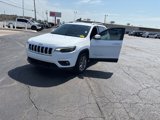 Used 2021 Jeep Cherokee Latitude Lux image 2
