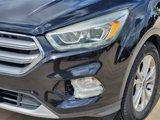 Used 2017 Ford Escape SE w/ Equipment Group 201A image 5