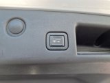 Used 2020 Chevrolet Equinox LT w/ Driver Convenience Package image 6