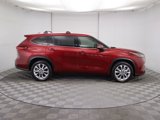 Used 2021 Toyota Highlander Limited image 4