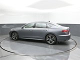 Used 2022 Volkswagen Passat 2.0T SE image 5