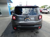 Used 2016 Jeep Renegade Latitude image 4