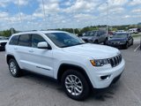 Used 2021 Jeep Grand Cherokee Laredo X image 3