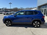 Used 2023 Volkswagen Taos SE image 4