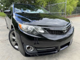 Used 2014 Toyota Camry L image 2