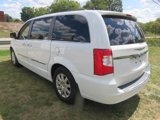 Used 2016 Chrysler Town & Country Touring w/ Driver Convenience Group image 4