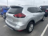 Used 2018 Nissan Rogue SV image 4