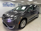 Used 2017 Chrysler Pacifica Touring-L image 2