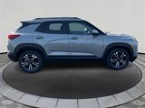 New 2025 Chevrolet TrailBlazer LT w/ Convenience Package image 2