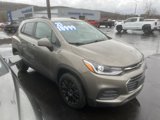 Used 2021 Chevrolet Trax LT w/ Premium Seat Package image 3