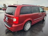 Used 2016 Chrysler Town & Country Touring w/ Driver Convenience Group image 6