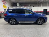 Used 2019 Nissan Pathfinder Platinum image 2