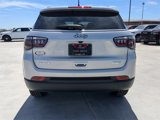 New 2025 Jeep Compass Latitude image 5