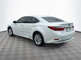 Used 2015 Lexus ES 300h image 5