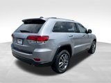 Used 2021 Jeep Grand Cherokee Limited w/ Luxury Group II image 3