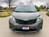 Used 2011 Toyota Sienna CE image 2