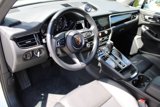 Certified 2024 Porsche Macan image 4