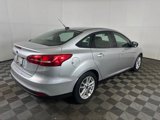 Used 2018 Ford Focus SE w/ Cold Weather Package image 3