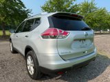 Used 2014 Nissan Rogue SV image 3