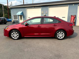 Used 2022 Toyota Corolla LE image 2