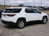 Used 2022 Chevrolet Traverse LS image 3