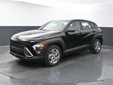 Used 2025 Hyundai Kona SE image 3
