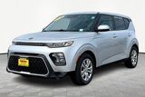 Used 2020 Kia Soul LX image 2