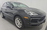 Used 2022 Porsche Cayenne w/ Premium Package image 3
