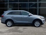 Used 2020 Kia Sorento LX w/ LX I4 Convenience Package image 4