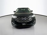 Used 2019 Ford Edge SEL w/ Equipment Group 201A image 2