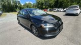 Used 2017 Volkswagen Jetta SE image 4
