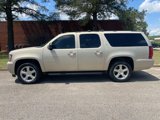 Used 2008 Chevrolet Suburban LT w/ LT Preferred Equipment Group image 2