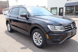 Used 2020 Volkswagen Tiguan S image 2