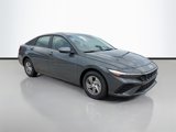New 2025 Hyundai Elantra SE image 3