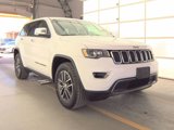 Used 2017 Jeep Grand Cherokee Limited image 4