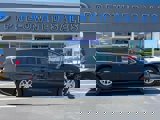 Used 2022 Chrysler Pacifica Touring-L image 5