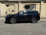 Used 2018 Toyota Highlander AWD V6 image 4