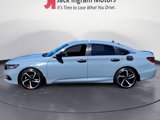 Used 2022 Honda Accord Sport image 2