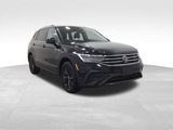 Used 2022 Volkswagen Tiguan SE image 5