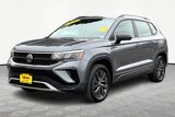 Used 2024 Volkswagen Taos S image 2