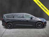 Used 2023 Chrysler Voyager LX image 2